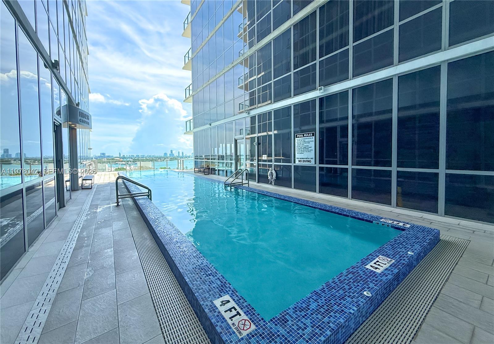 image Marquis Residences32