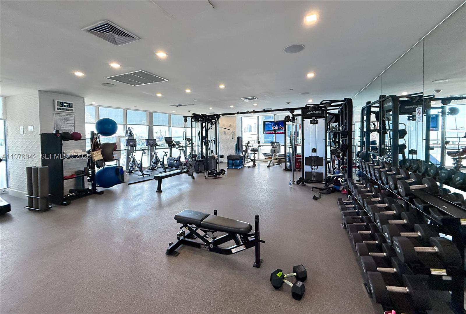 image Marquis Residences36