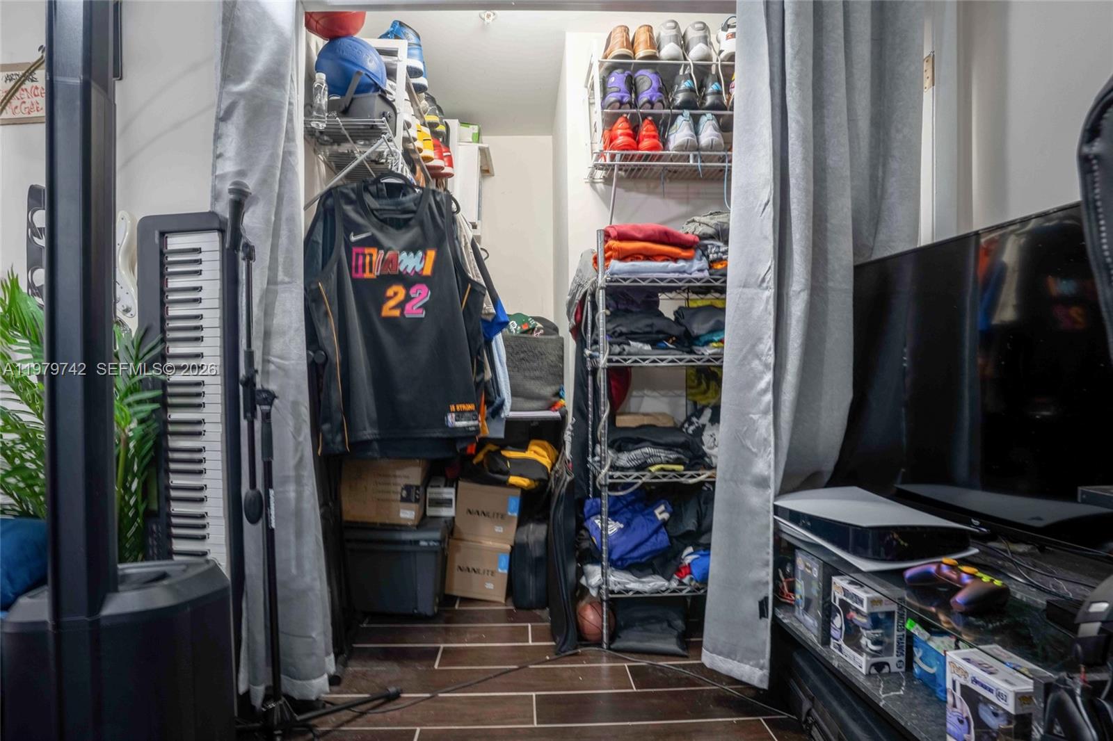 1900 N Bayshore Dr #3616 Miami, FL 33132