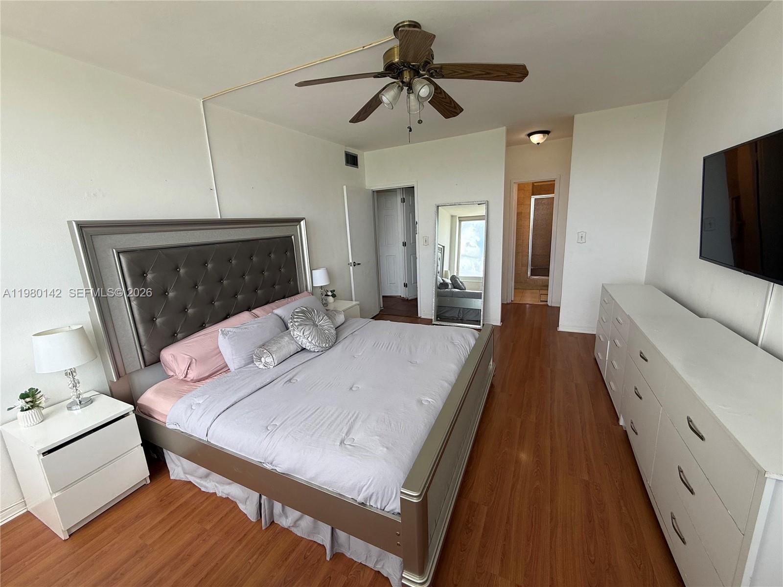 7441 Wayne Ave #9C Miami Beach, FL 33141