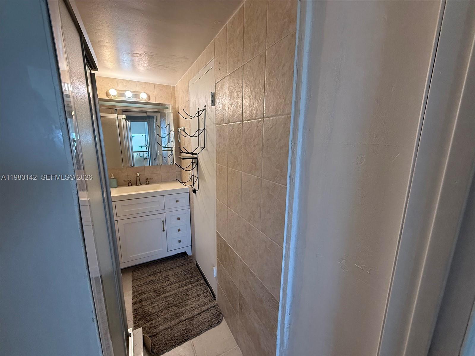 7441 Wayne Ave #9C Miami Beach, FL 33141