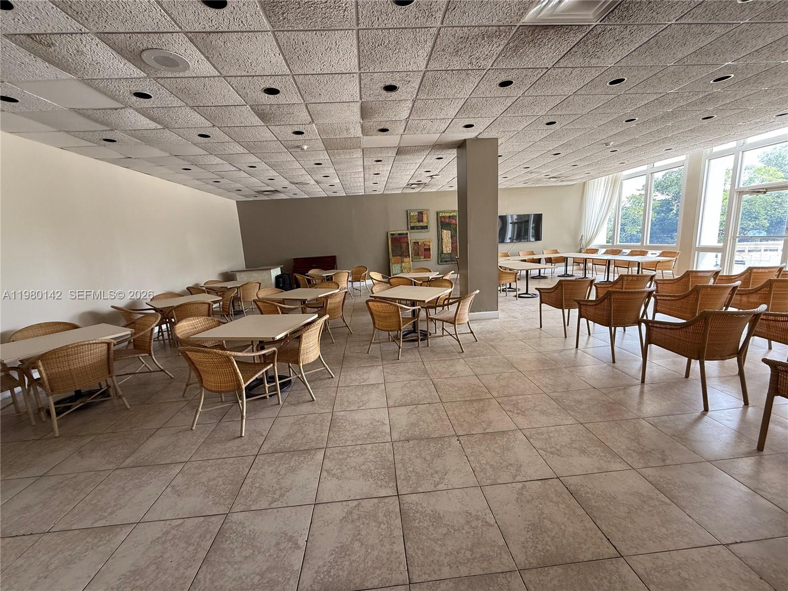 7441 Wayne Ave #9C Miami Beach, FL 33141