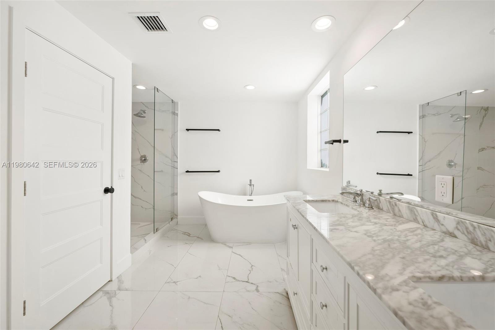 4491 Prairie Ave Miami Beach, FL 33140