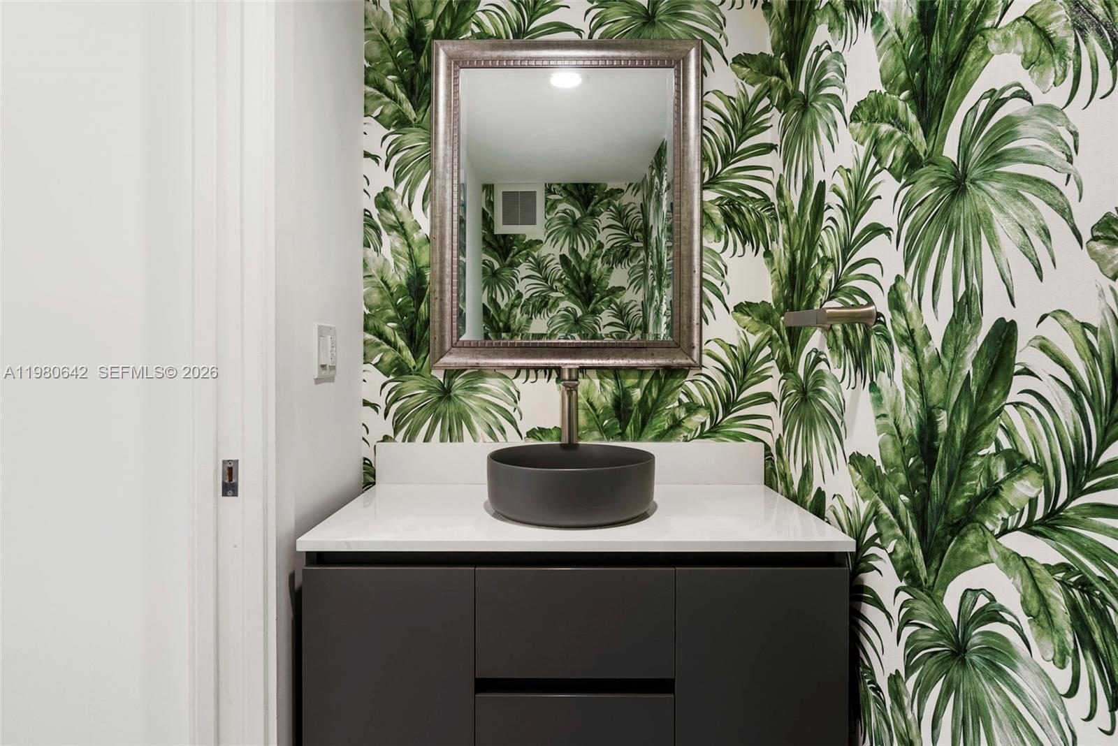 4491 Prairie Ave Miami Beach, FL 33140