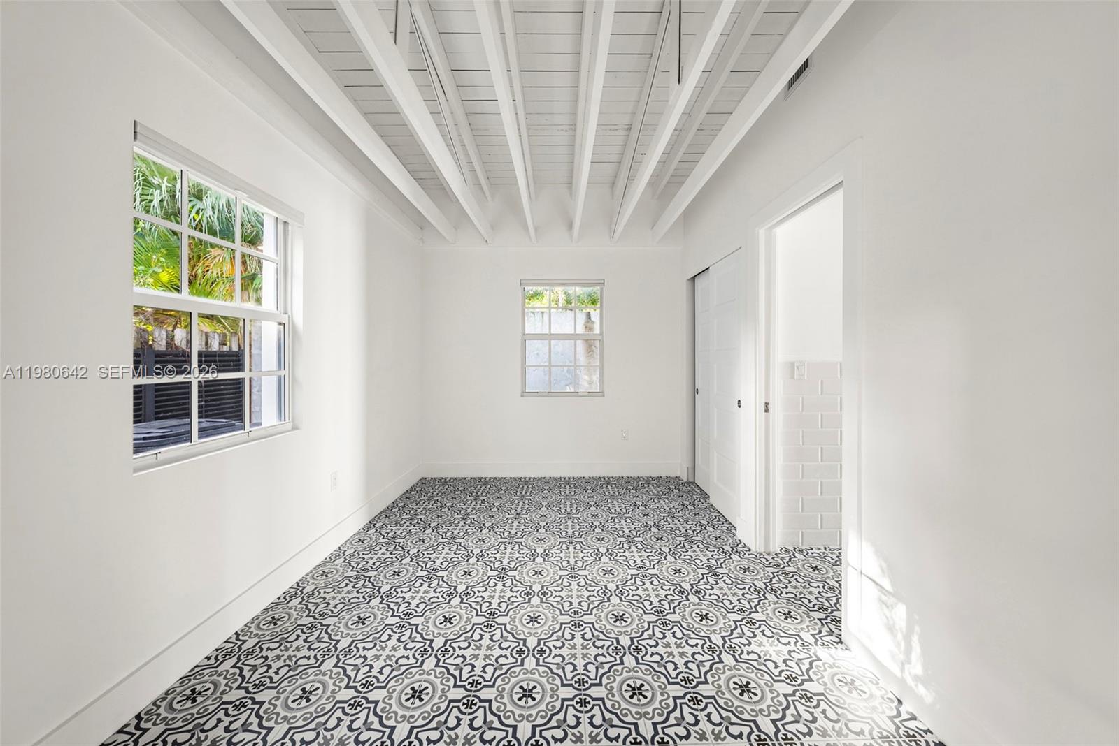 4491 Prairie Ave Miami Beach, FL 33140