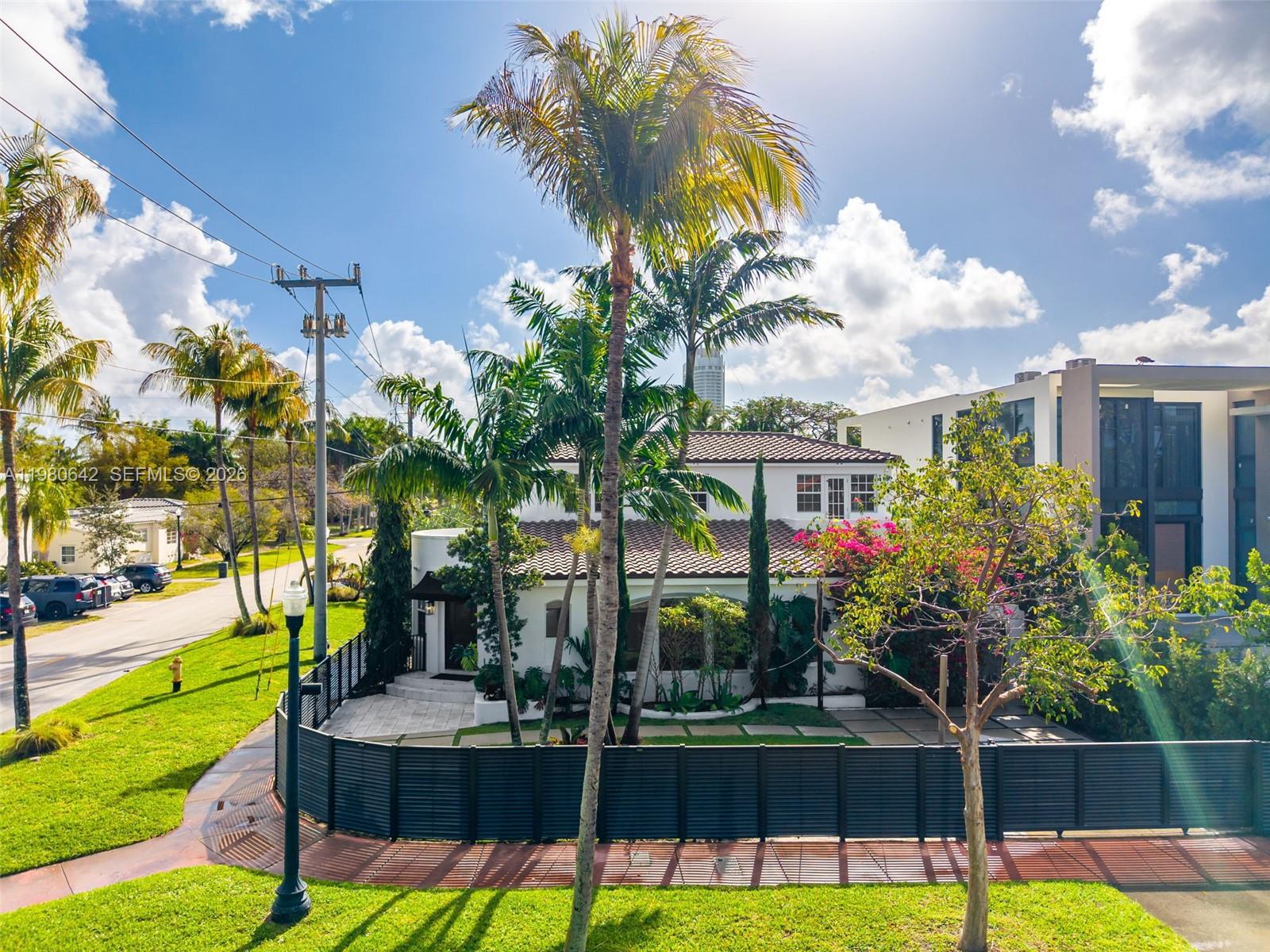 4491 Prairie Ave Miami Beach, FL 33140