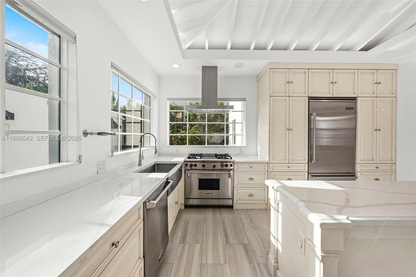 4491 Prairie Ave Miami Beach, FL 33140