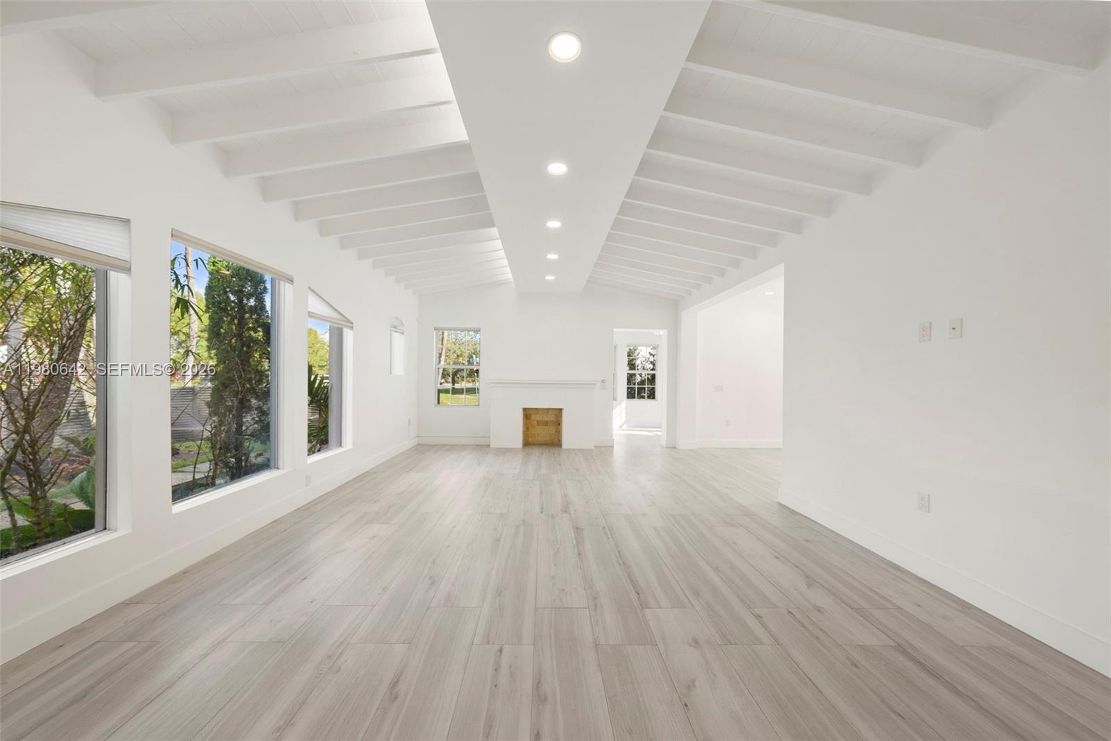 4491 Prairie Ave Miami Beach, FL 33140