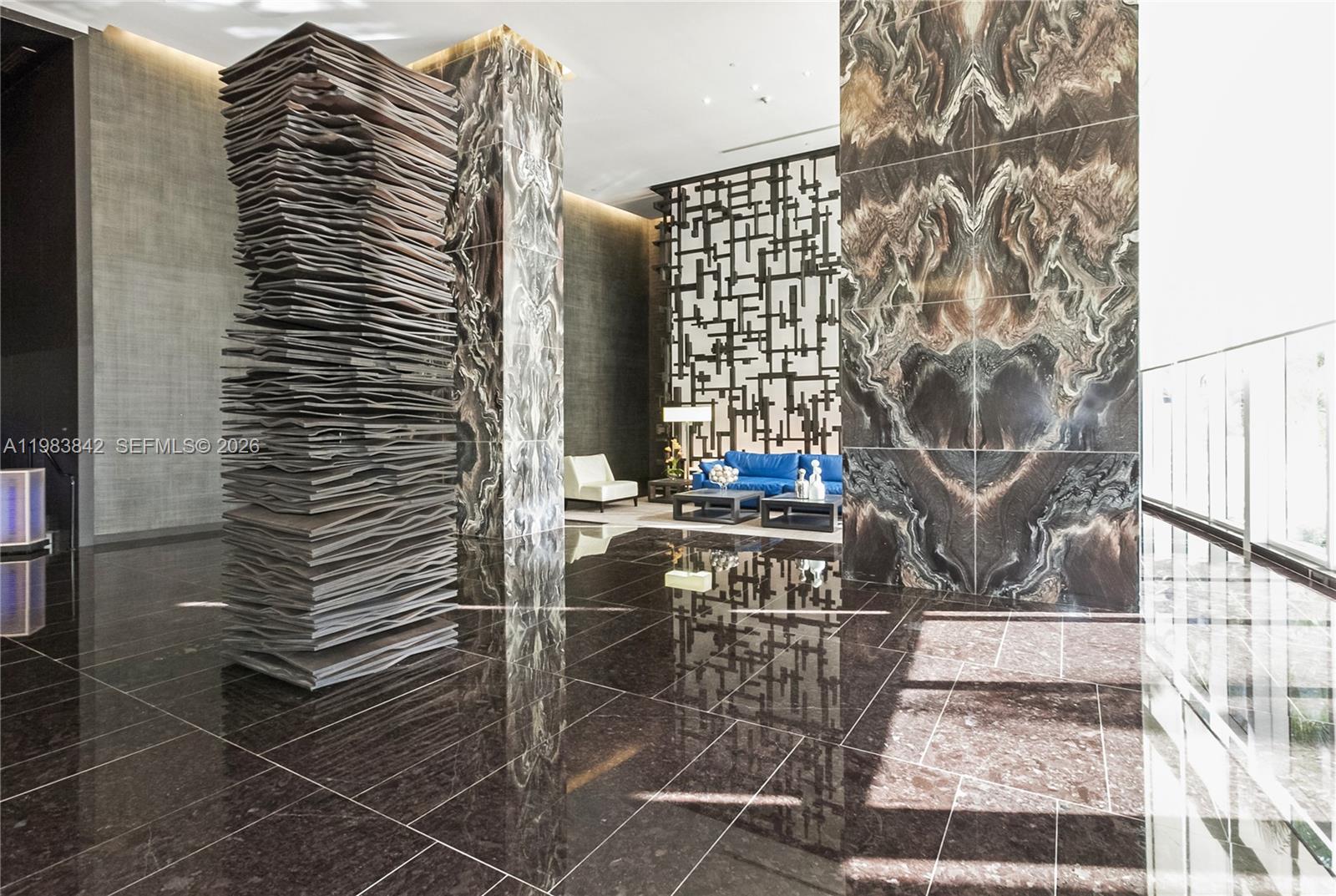 image Beach Club 317