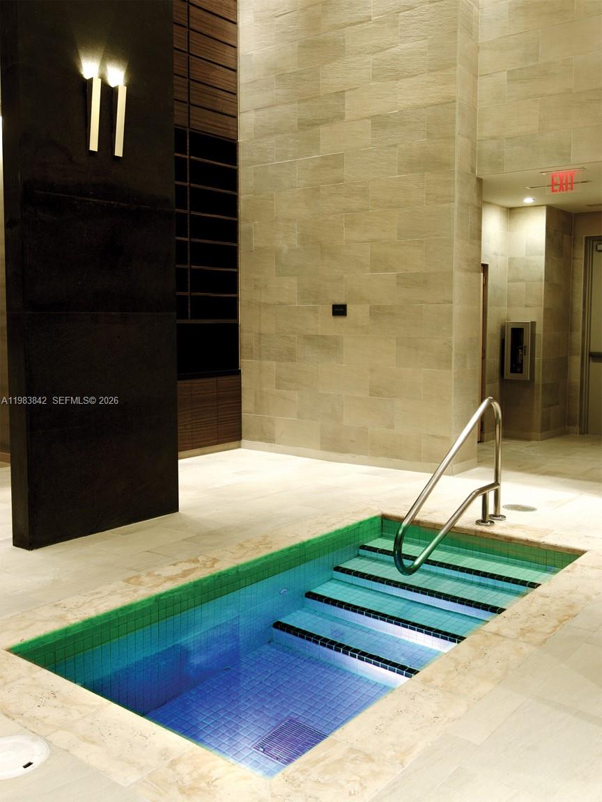 image Beach Club 328