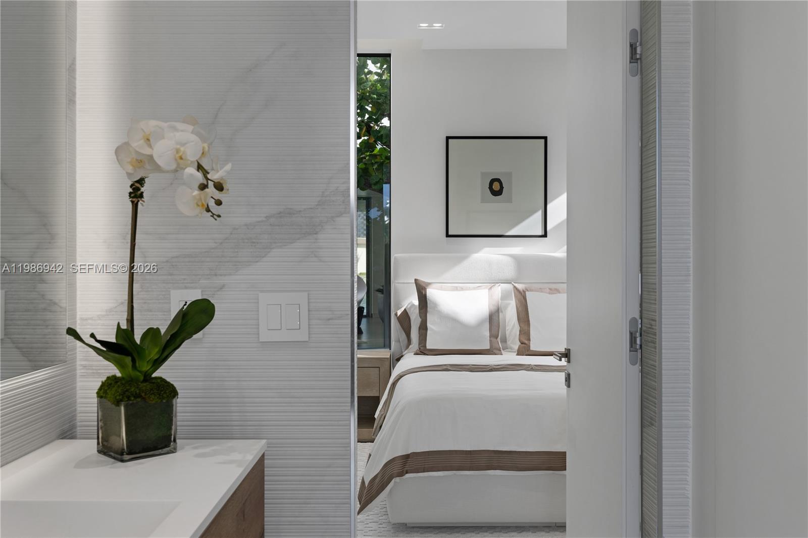 501 Palm Dr Hallandale Beach, FL 33009