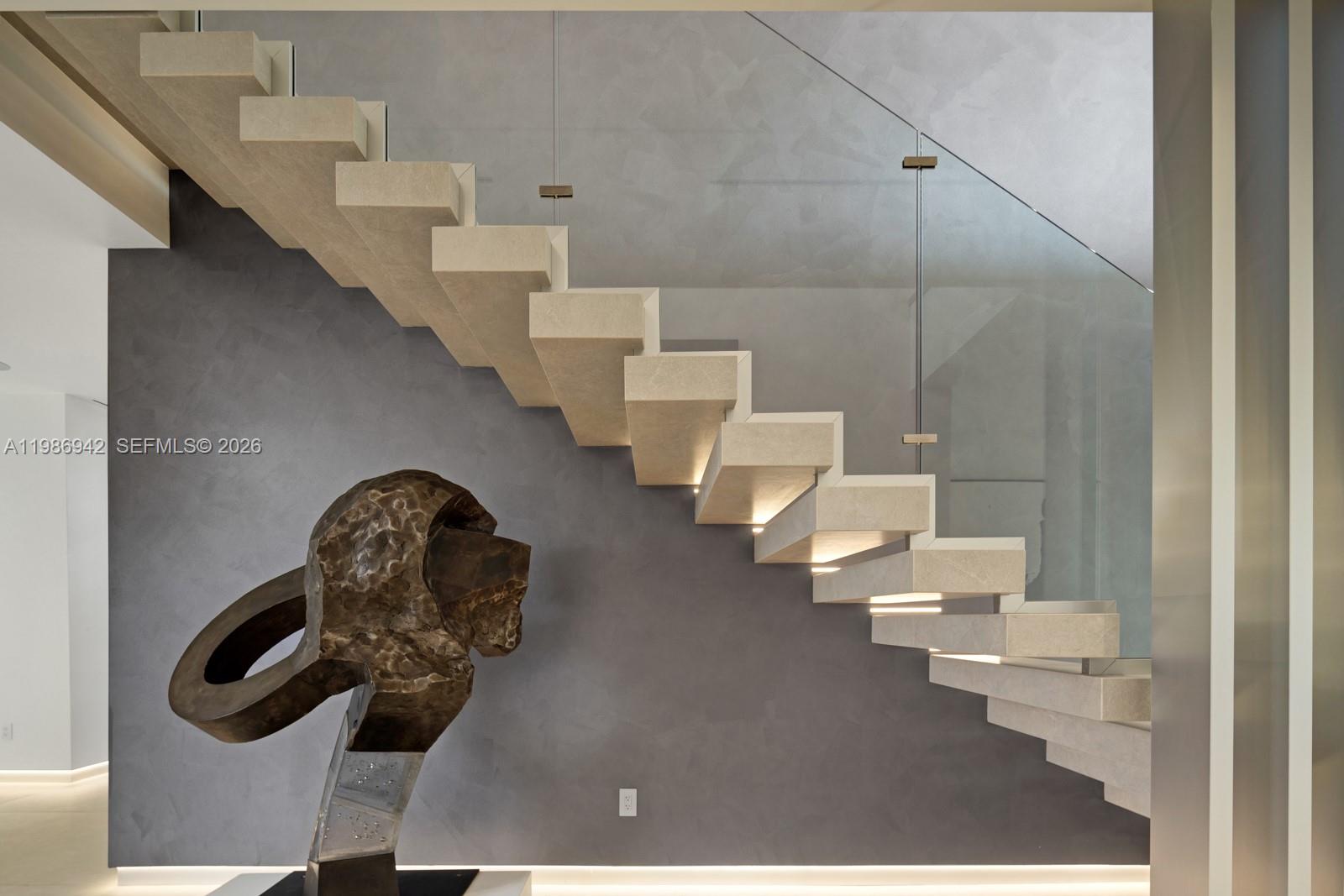 501 Palm Dr Hallandale Beach, FL 33009