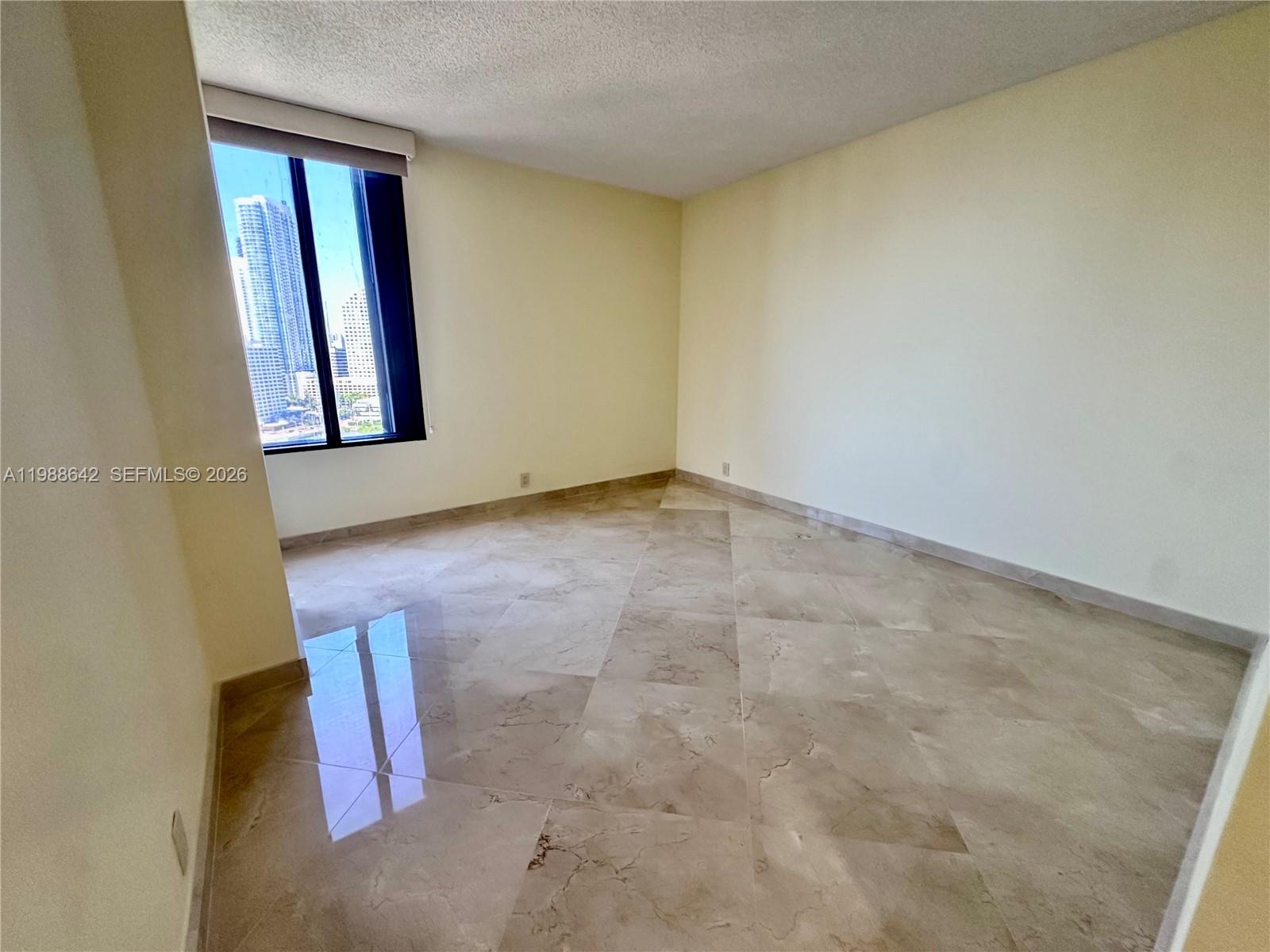 image Brickell Key One12