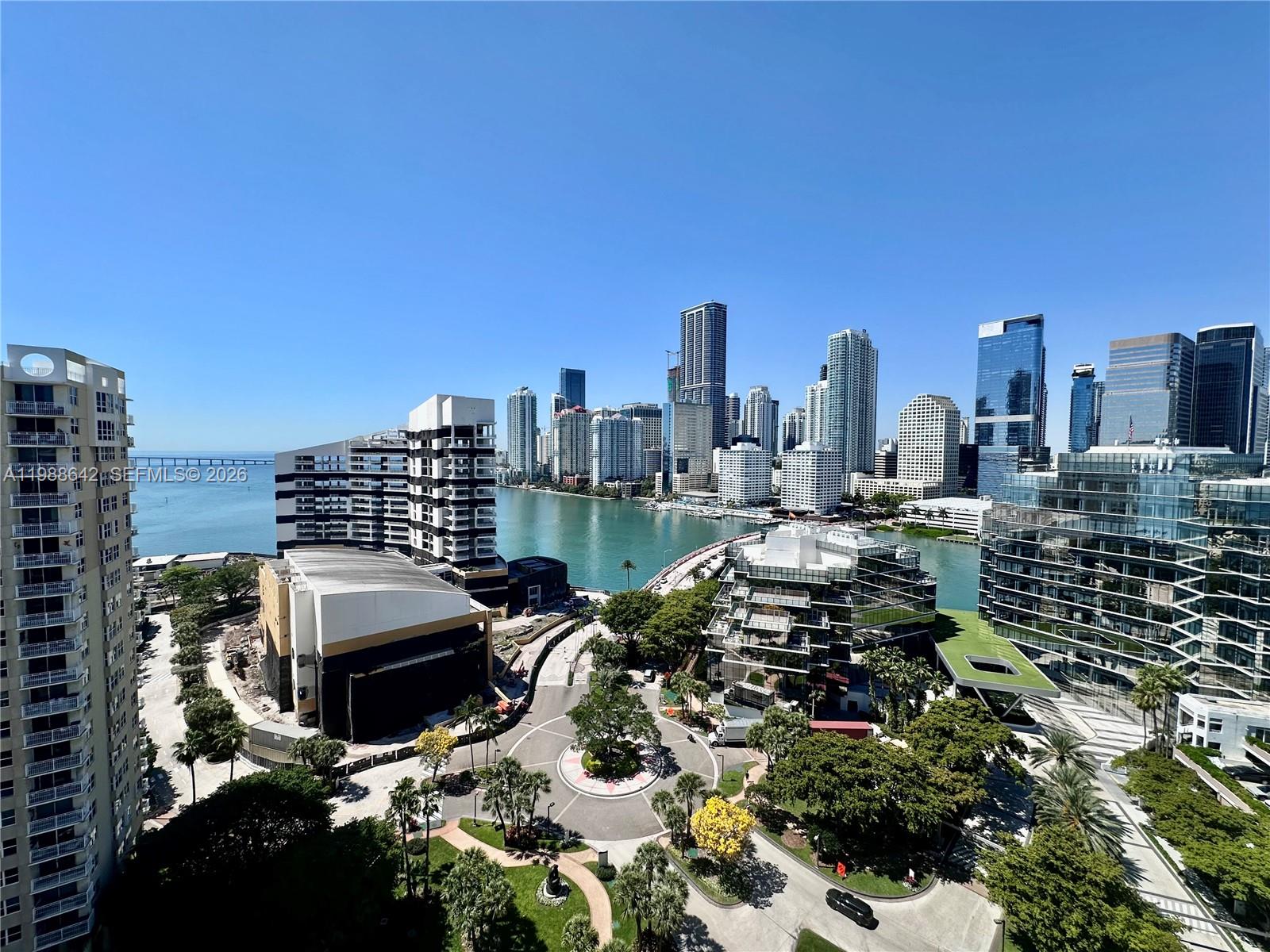 image Brickell Key One5