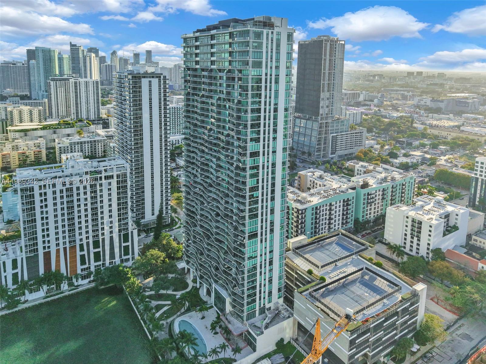 460 NE 28th St #601 Miami, FL 33137
