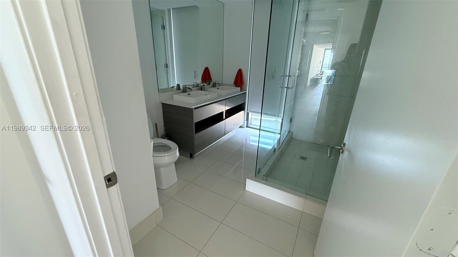 460 NE 28th St #601 Miami, FL 33137