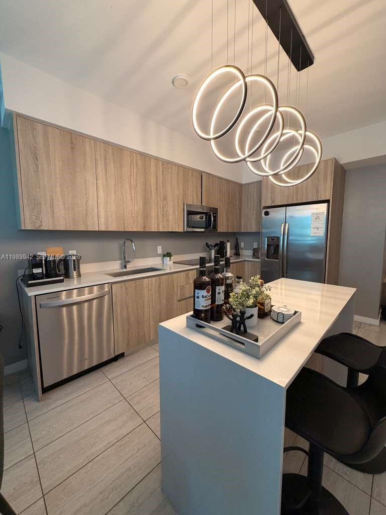 3900 Biscayne Blvd #S-716 Miami, FL 33137