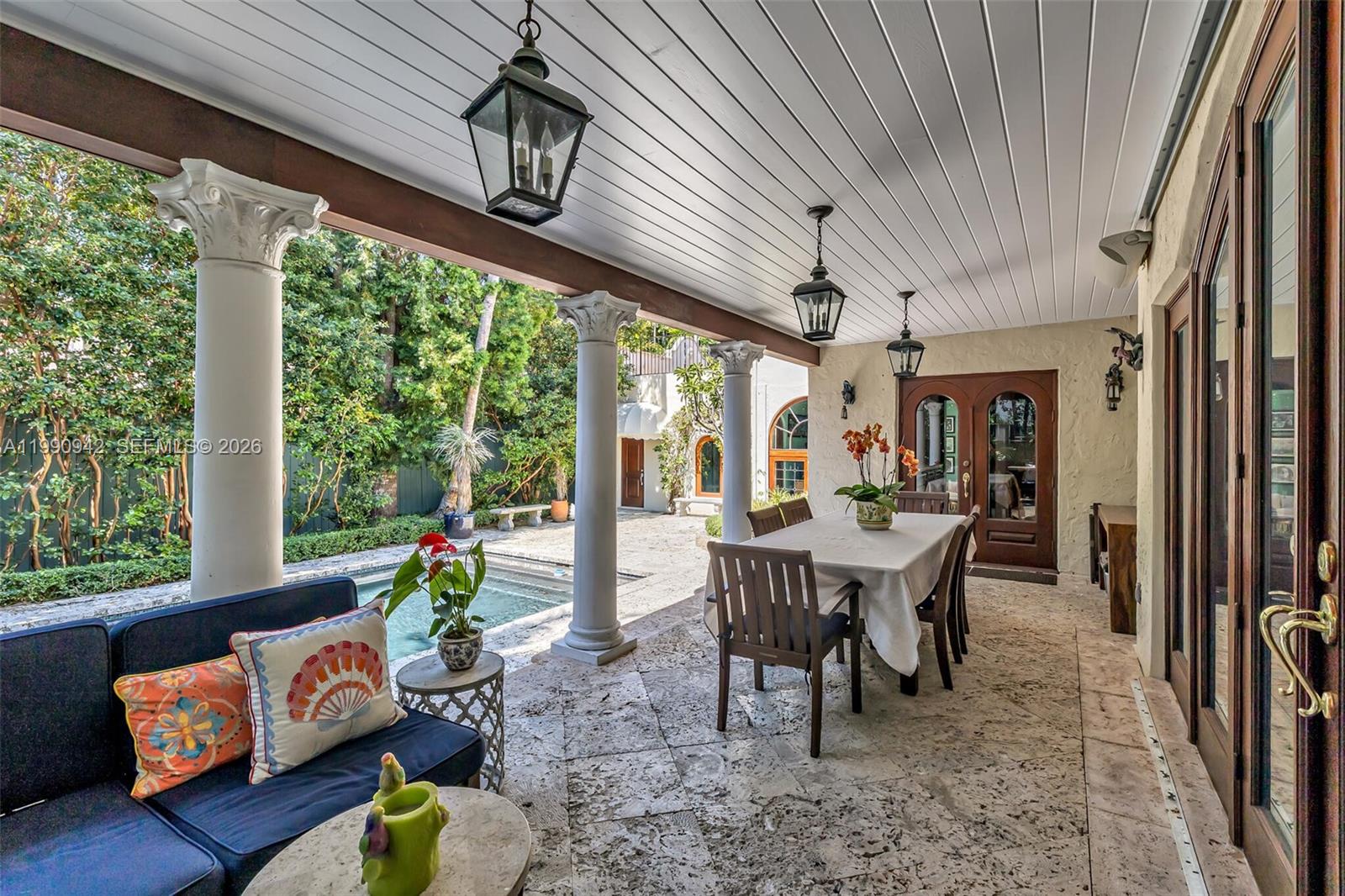 3462 N Moorings Way Miami, FL 33133