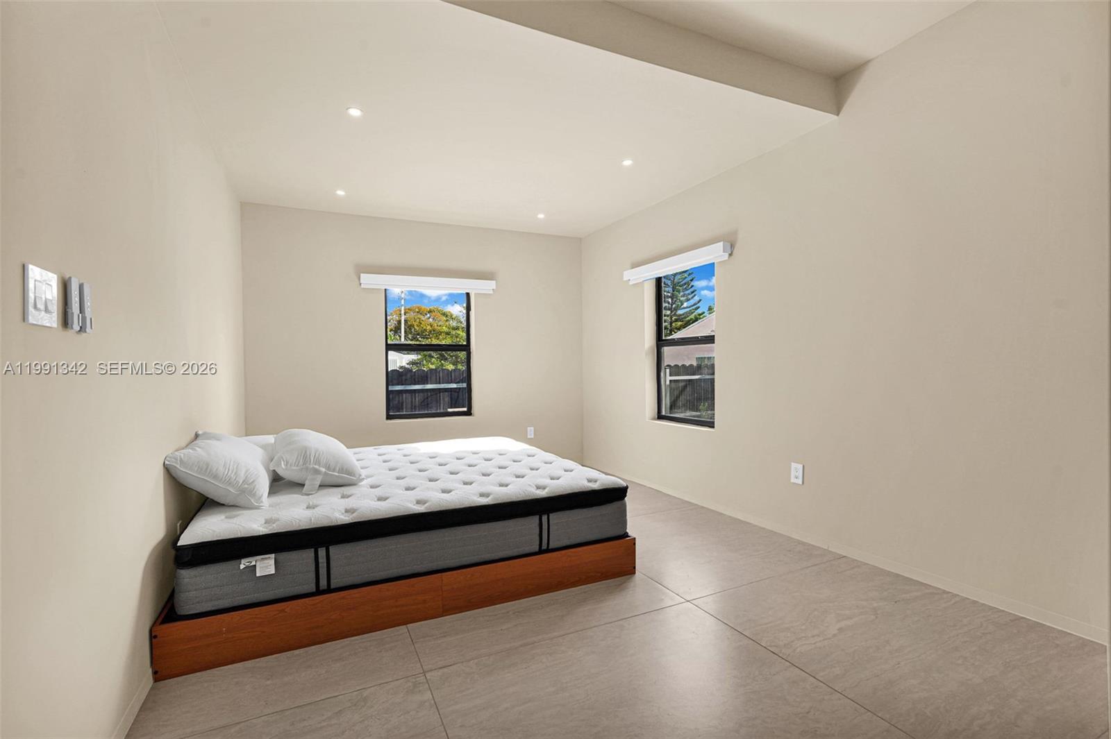 4721 NW 6th Ave Miami, FL 33127