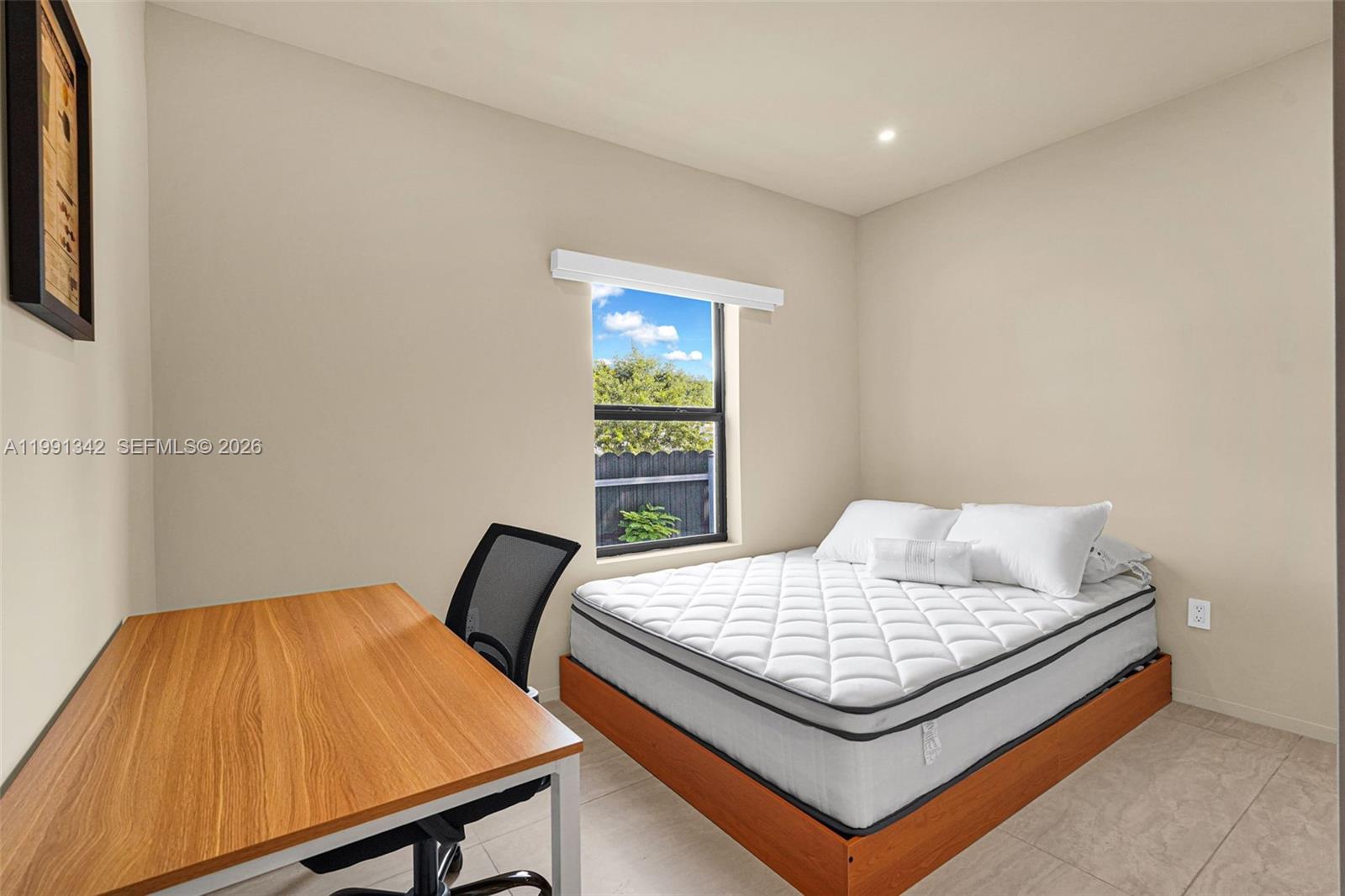 4721 NW 6th Ave Miami, FL 33127