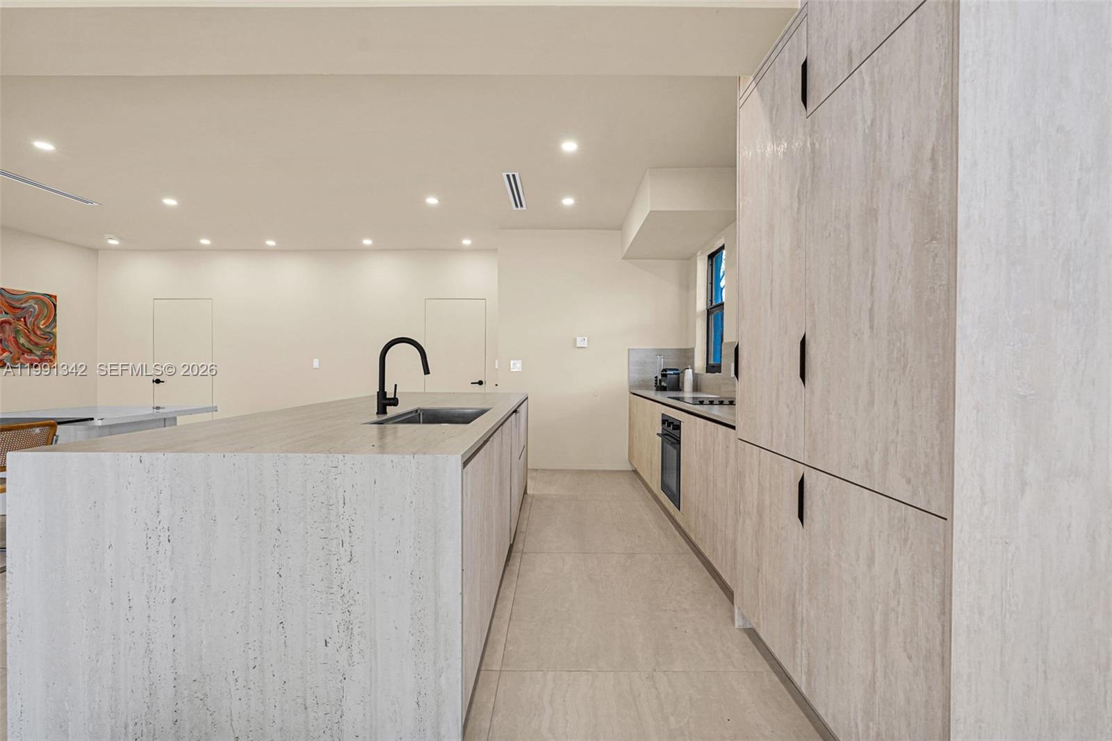 4721 NW 6th Ave Miami, FL 33127