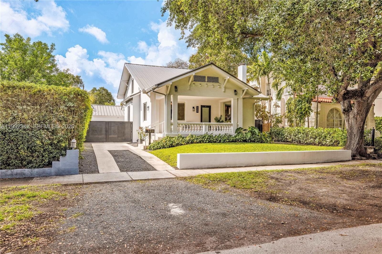 320 NE 88th St El Portal, FL 33138