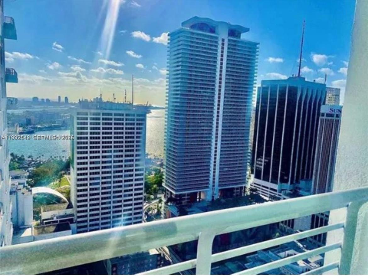 133 NE 2nd Ave #3410 Miami, FL 33132