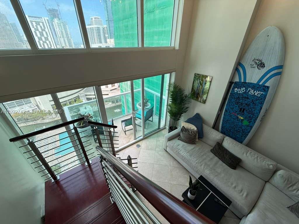 image Brickell on the River South14