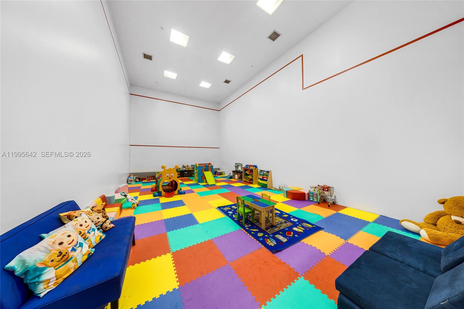 image Courvoisier Courts27