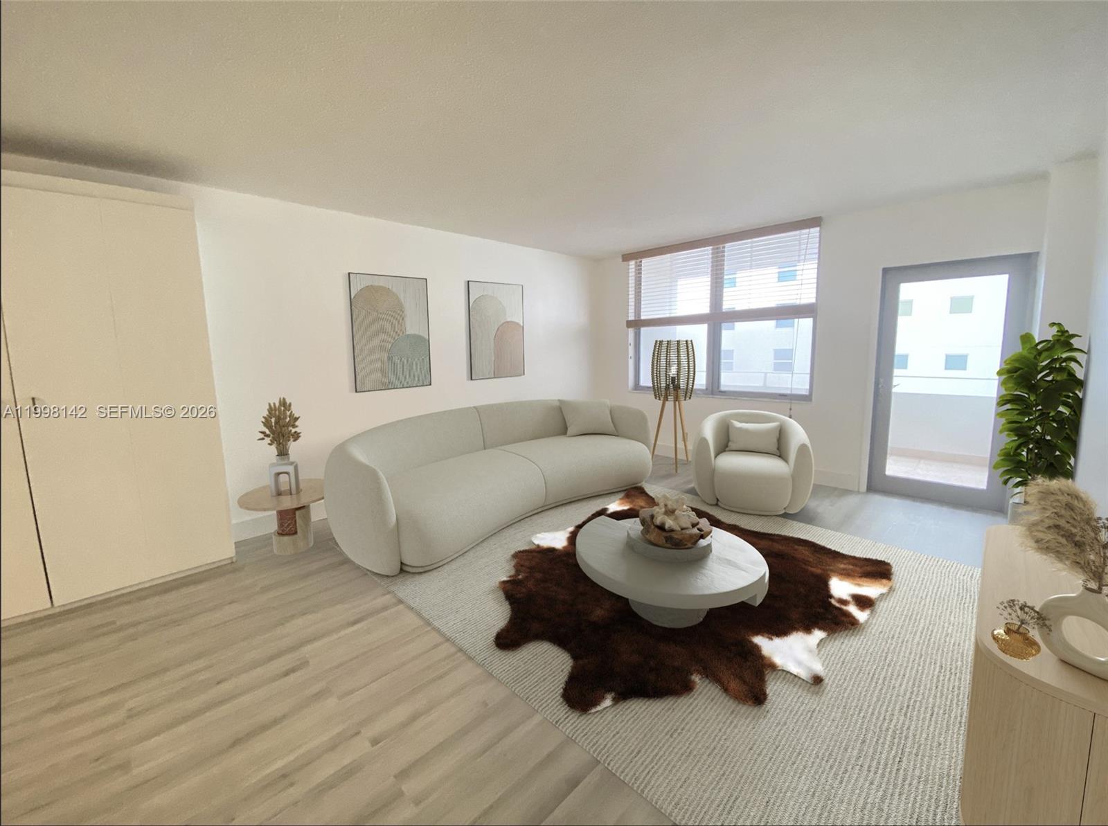 9225 Collins Ave #706