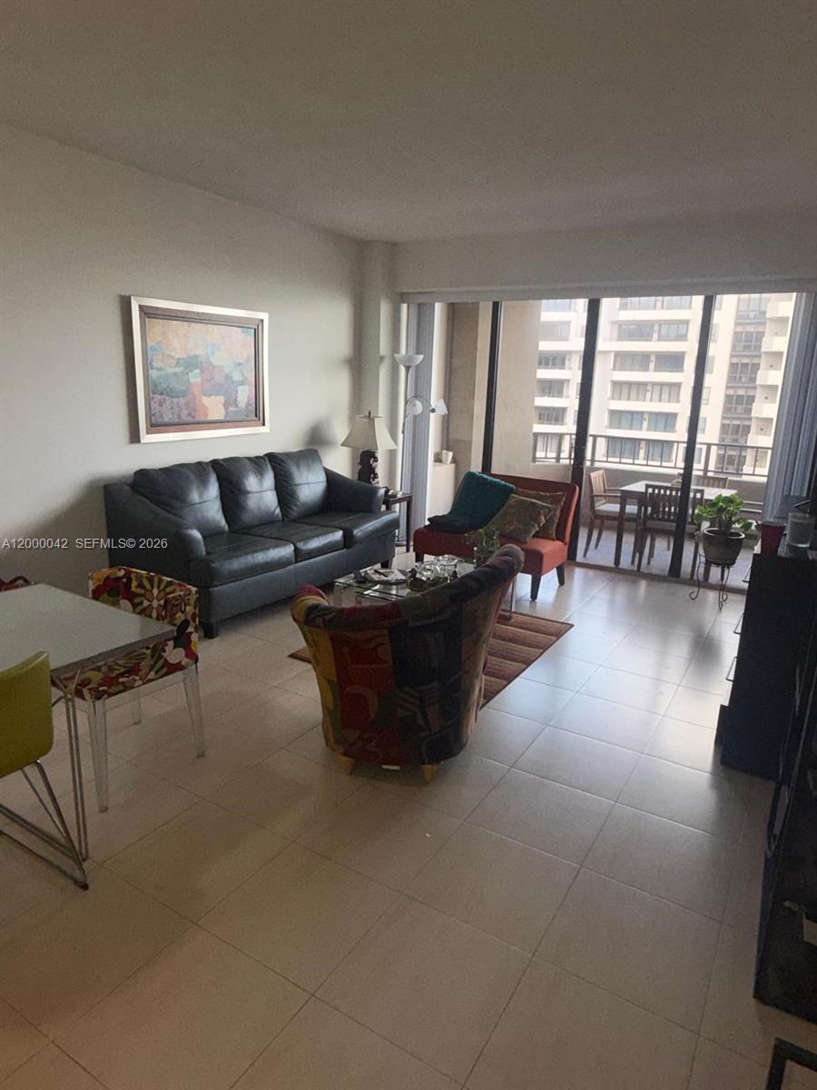 201 Crandon Blvd #932 Key Biscayne, FL 33149