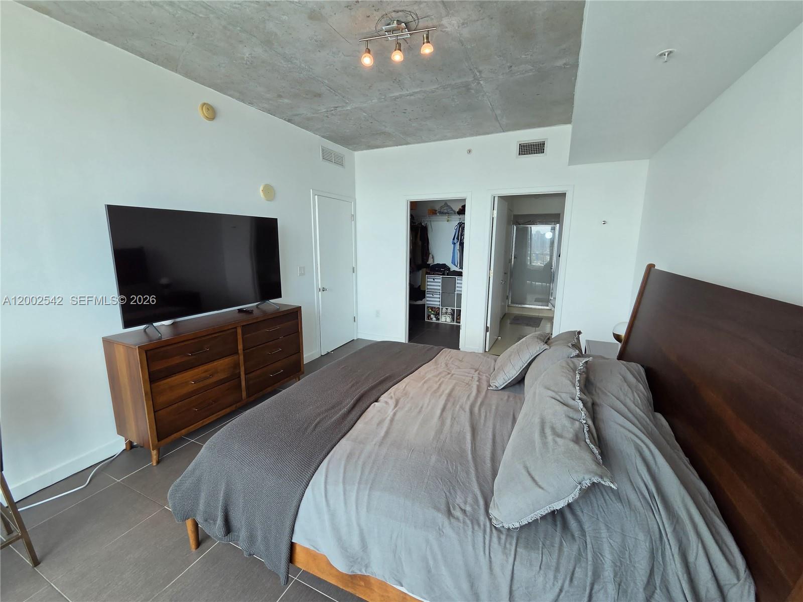 3301 NE 1st Ave #H2710 Miami, FL 33137