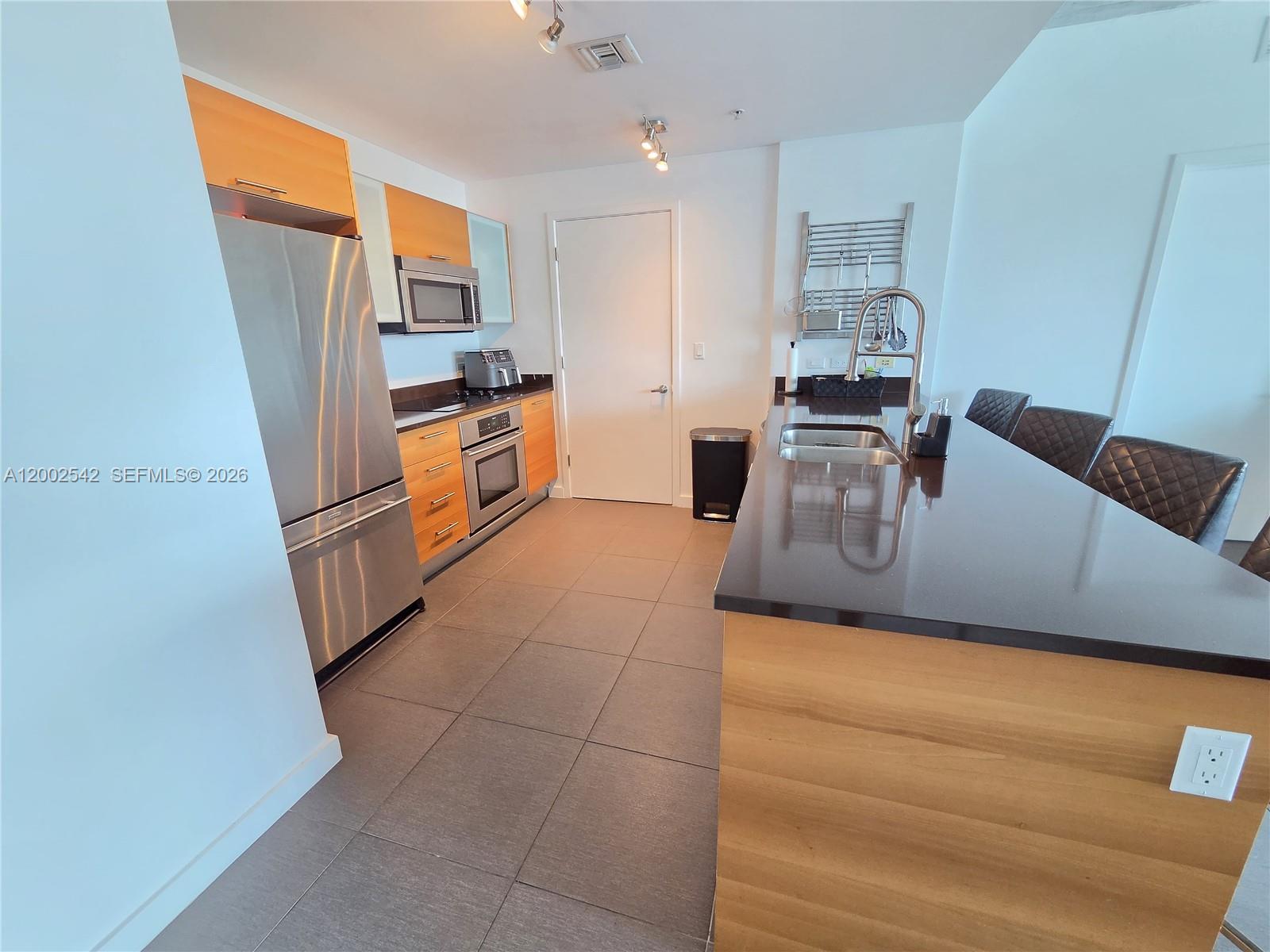 3301 NE 1st Ave #H2710 Miami, FL 33137