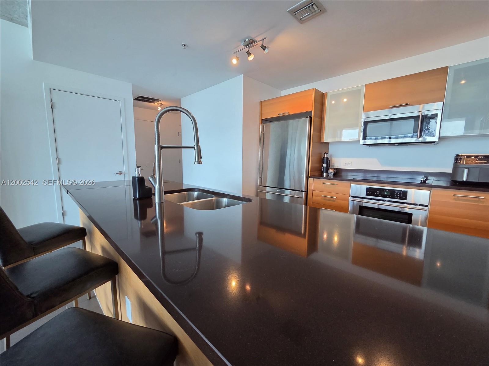 3301 NE 1st Ave #H2710 Miami, FL 33137