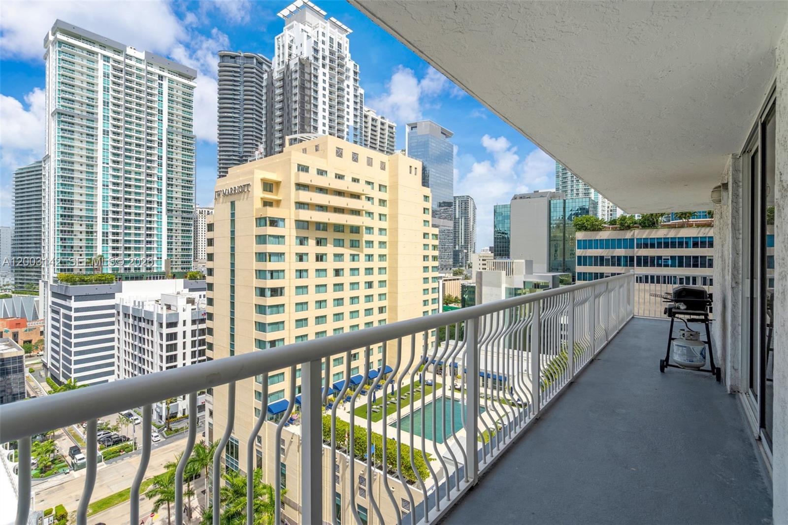 image The Club at Brickell Bay20