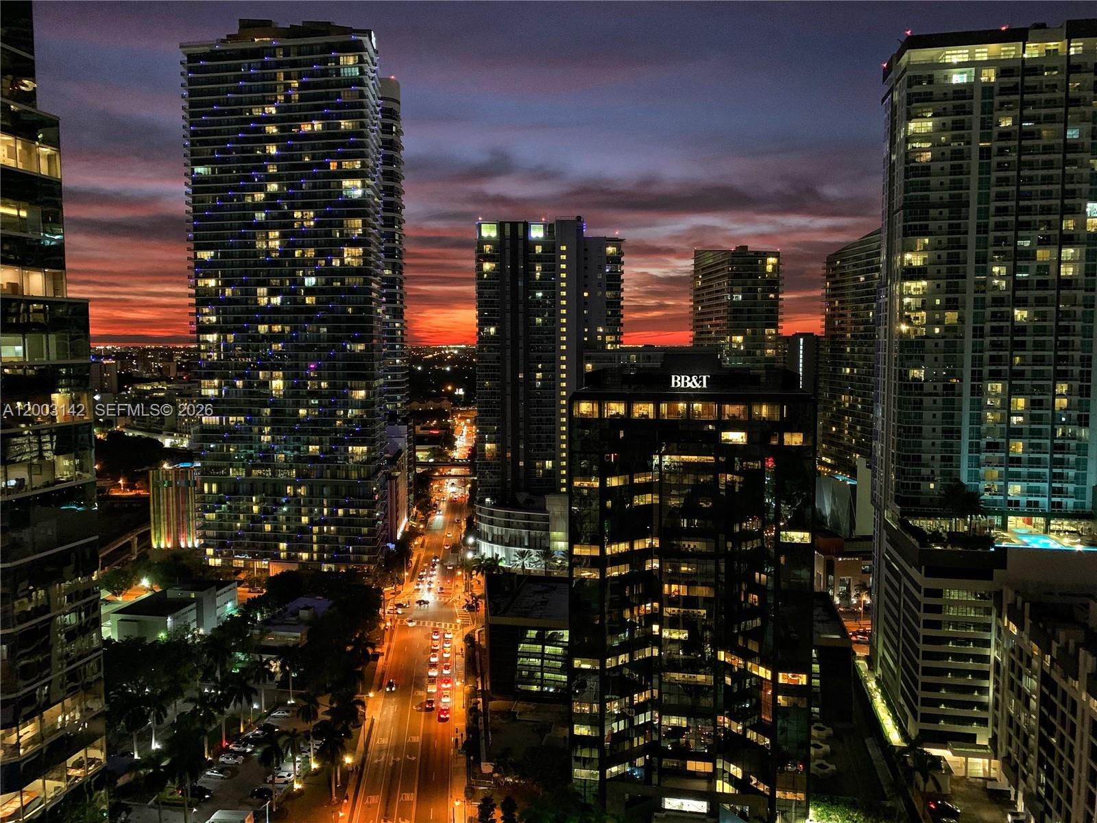 image The Club at Brickell Bay25