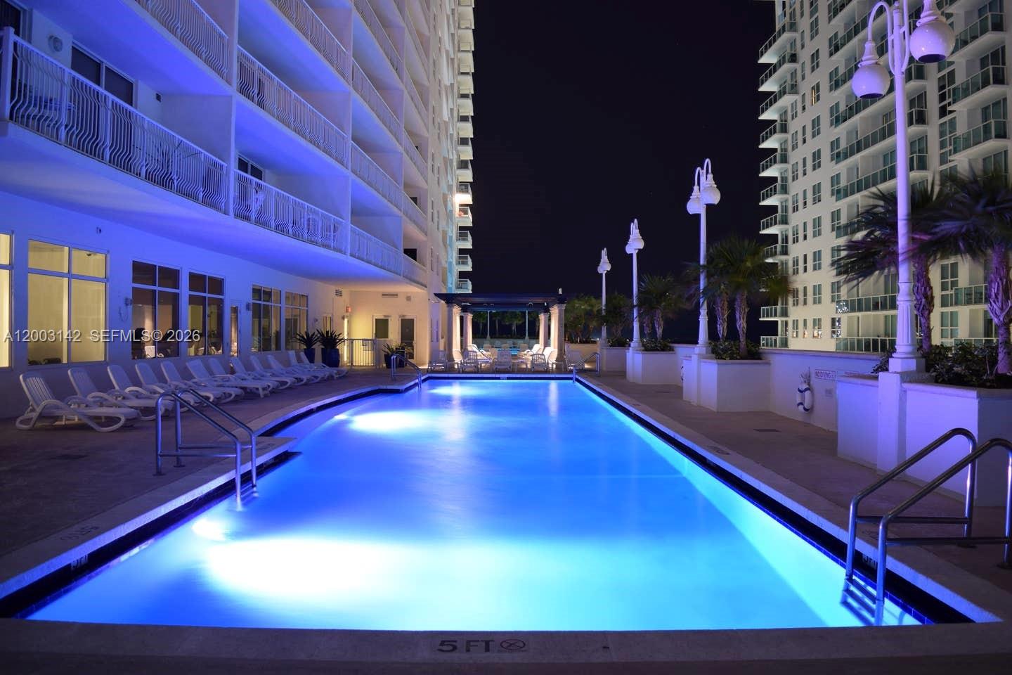 image The Club at Brickell Bay26