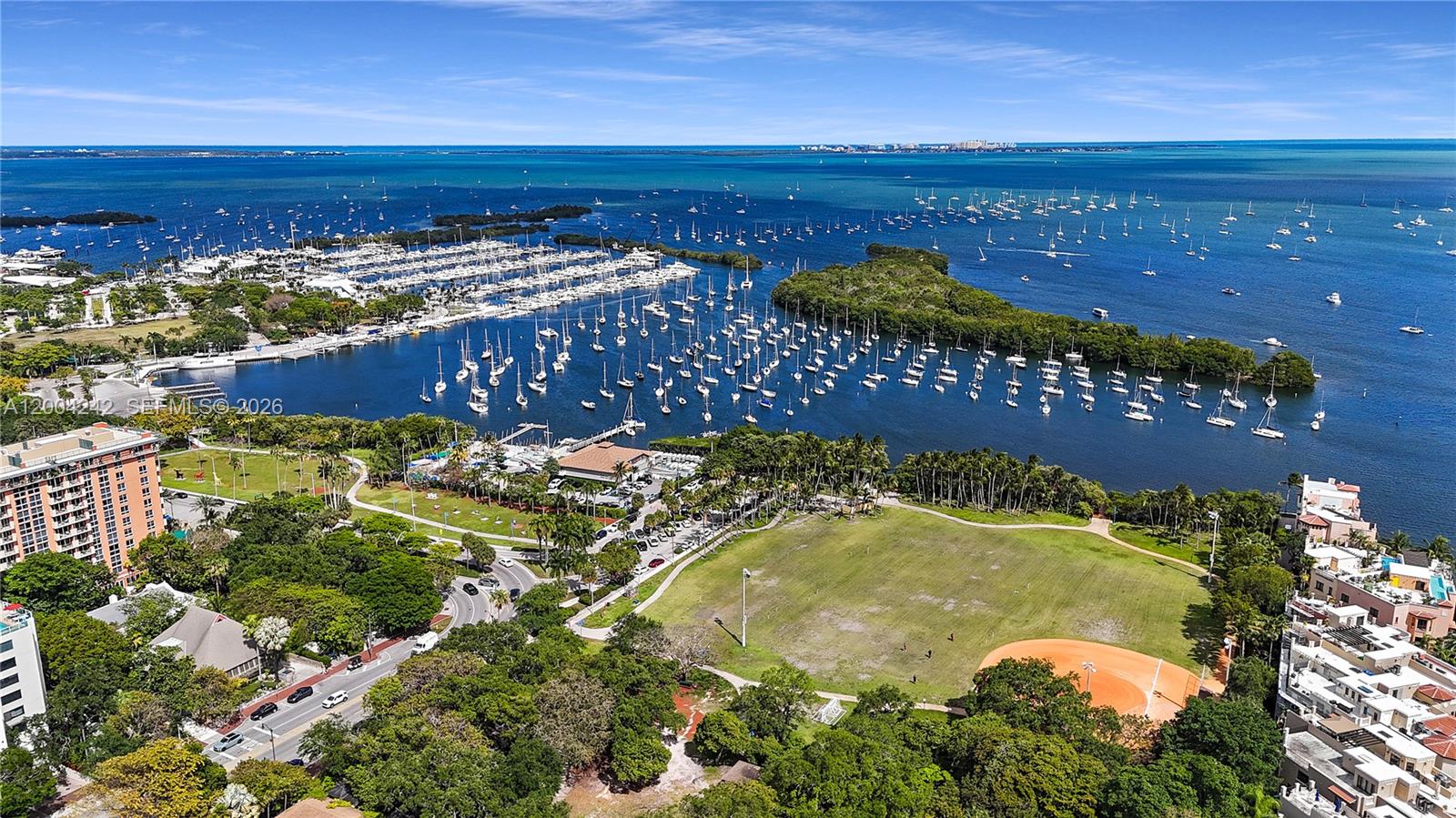 3034 Oak Ave #TH-2 Miami, FL 33133