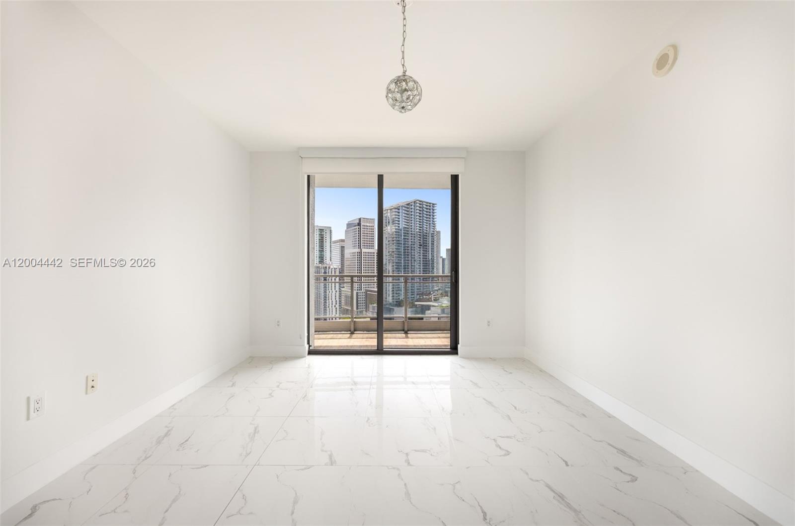 90 SW 3rd St #2602 Miami, FL 33130