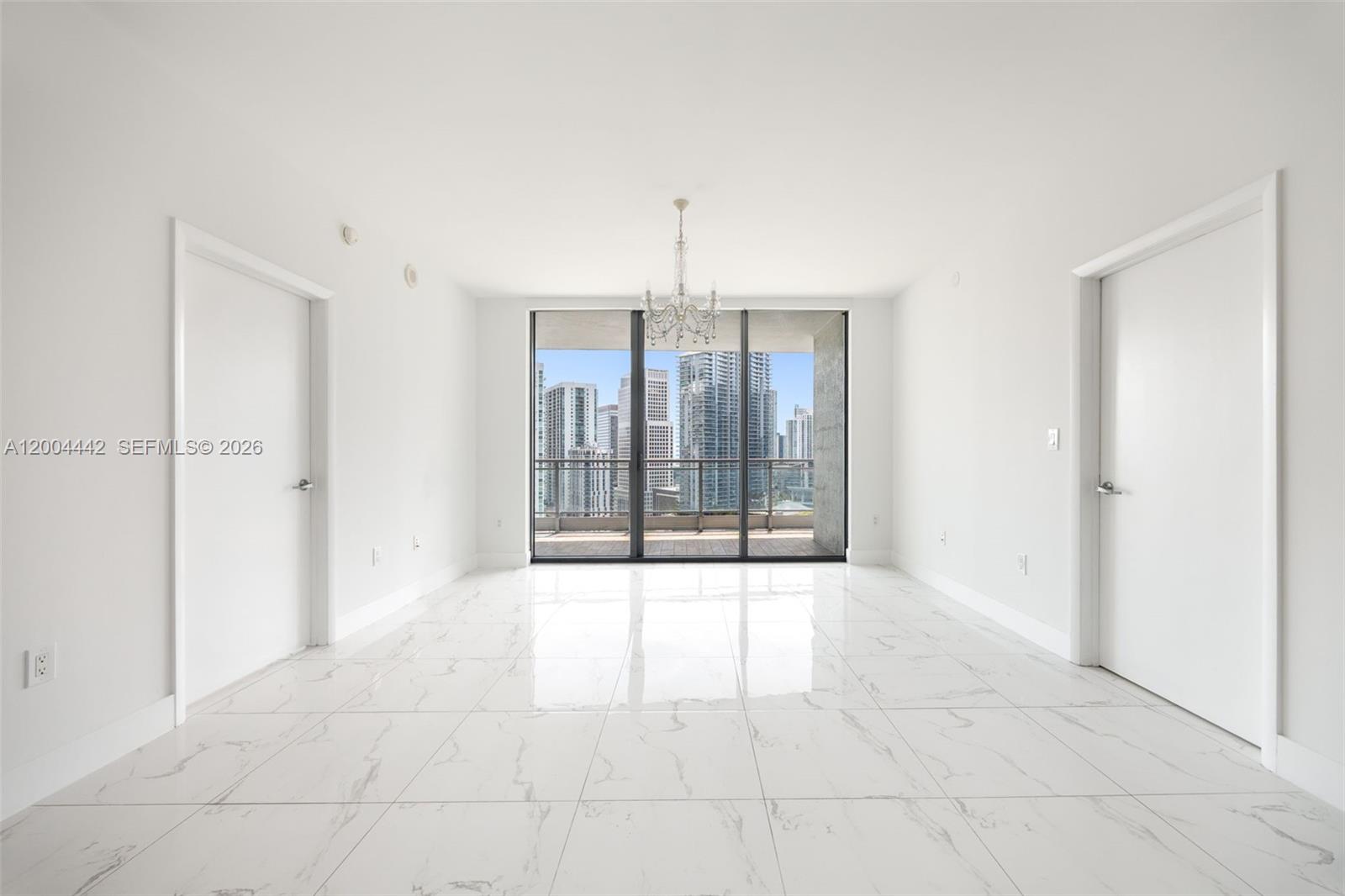 90 SW 3rd St #2602 Miami, FL 33130