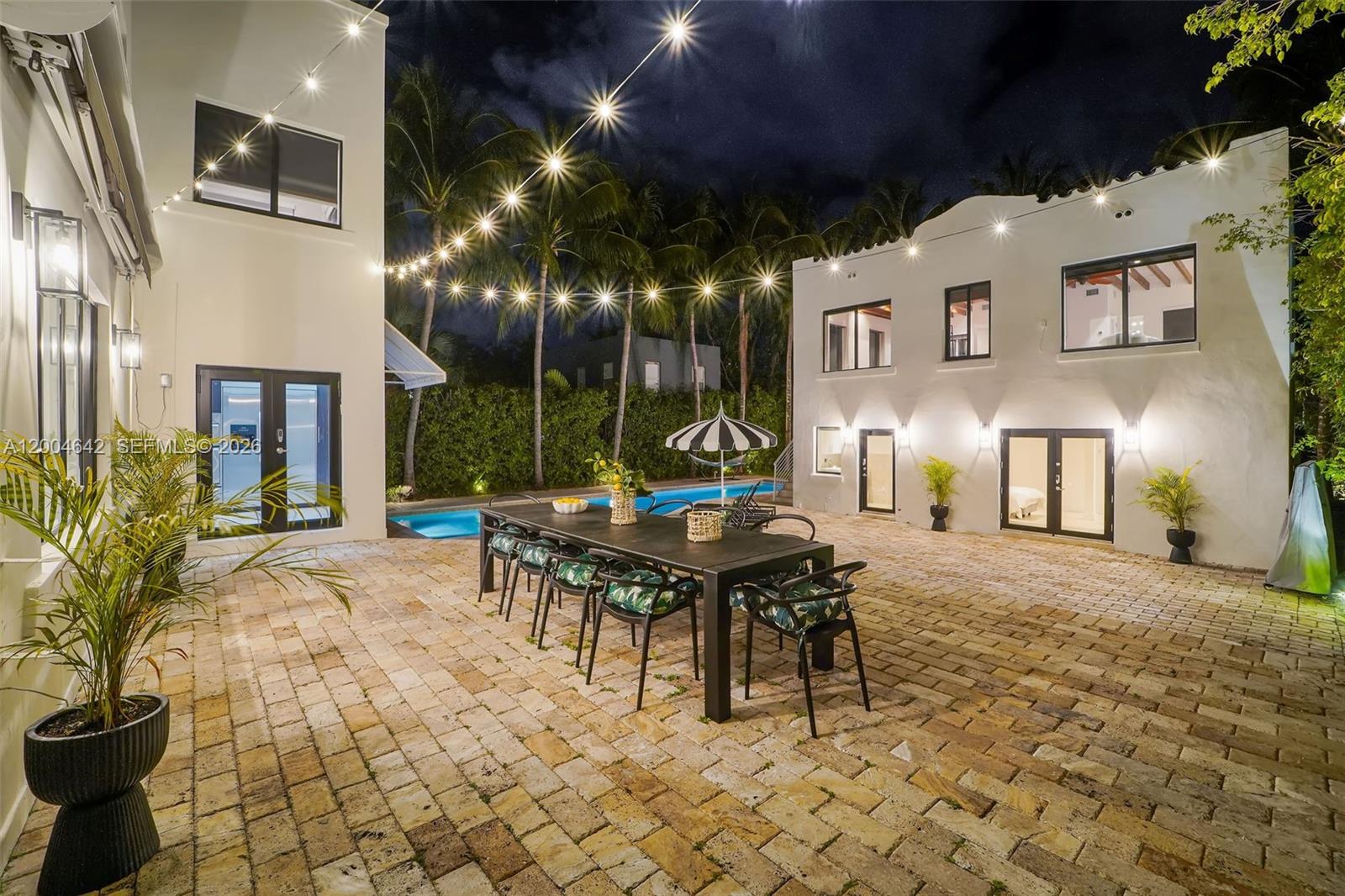 3483 Chase Ave Miami Beach, FL 33140