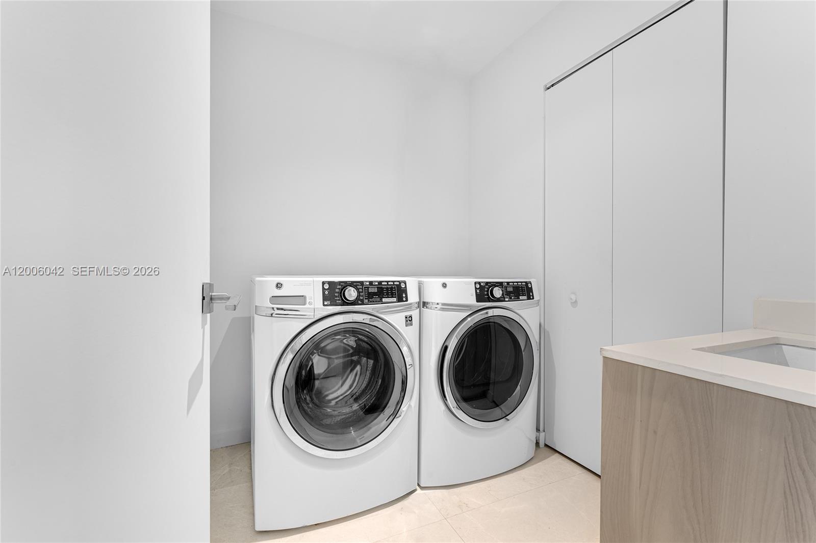 3131 NE 7th Ave #PH5003 Miami, FL 33137