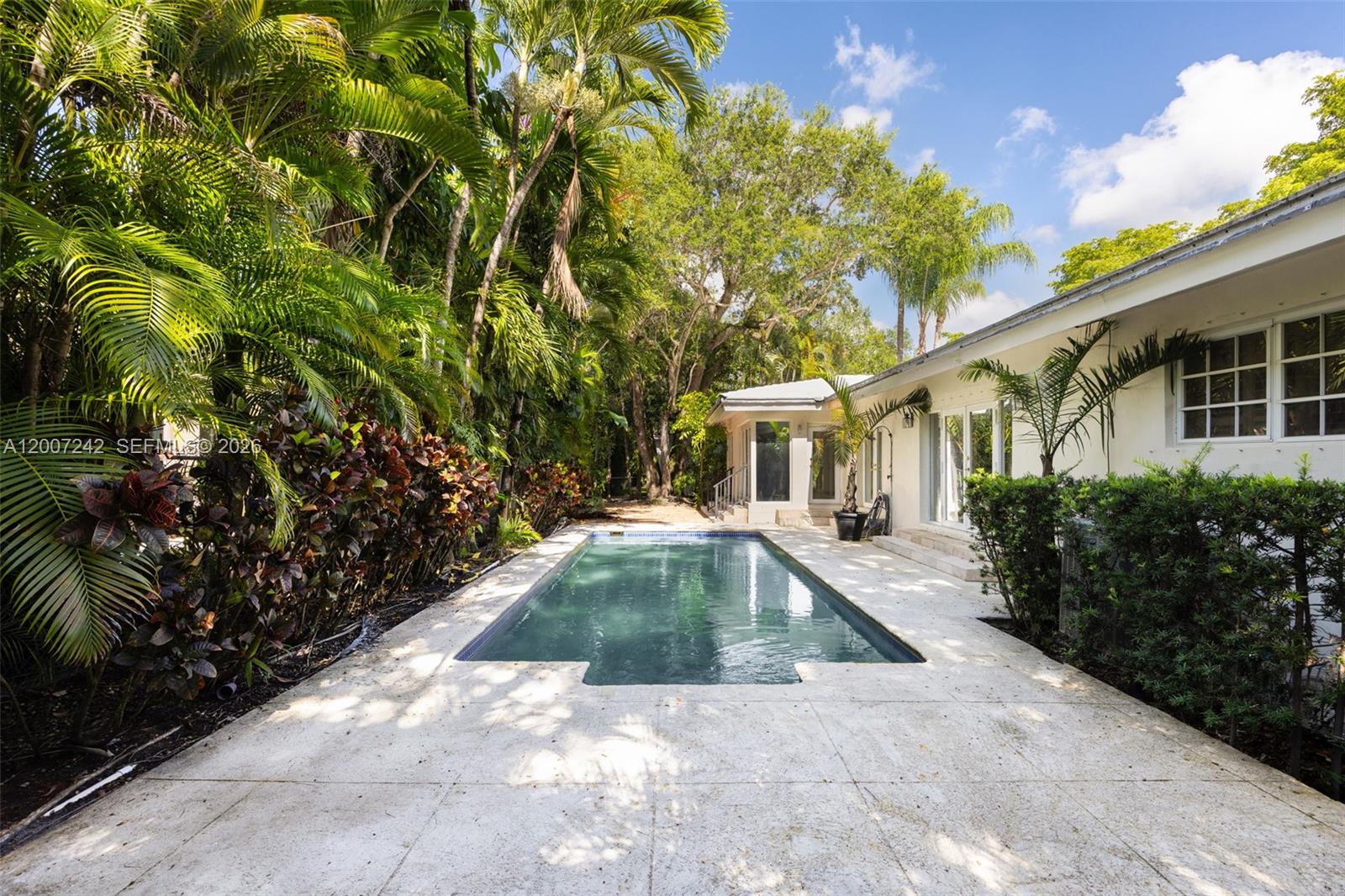 600 Santurce Ave Coral Gables, FL 33143