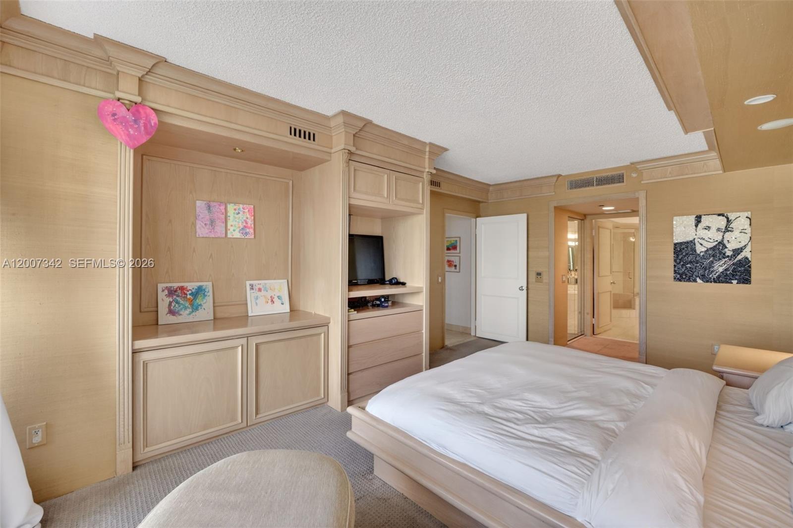 21205 Yacht Clb Dr #605 Aventura, FL 33180