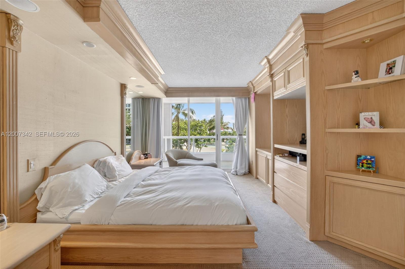 21205 Yacht Clb Dr #605 Aventura, FL 33180