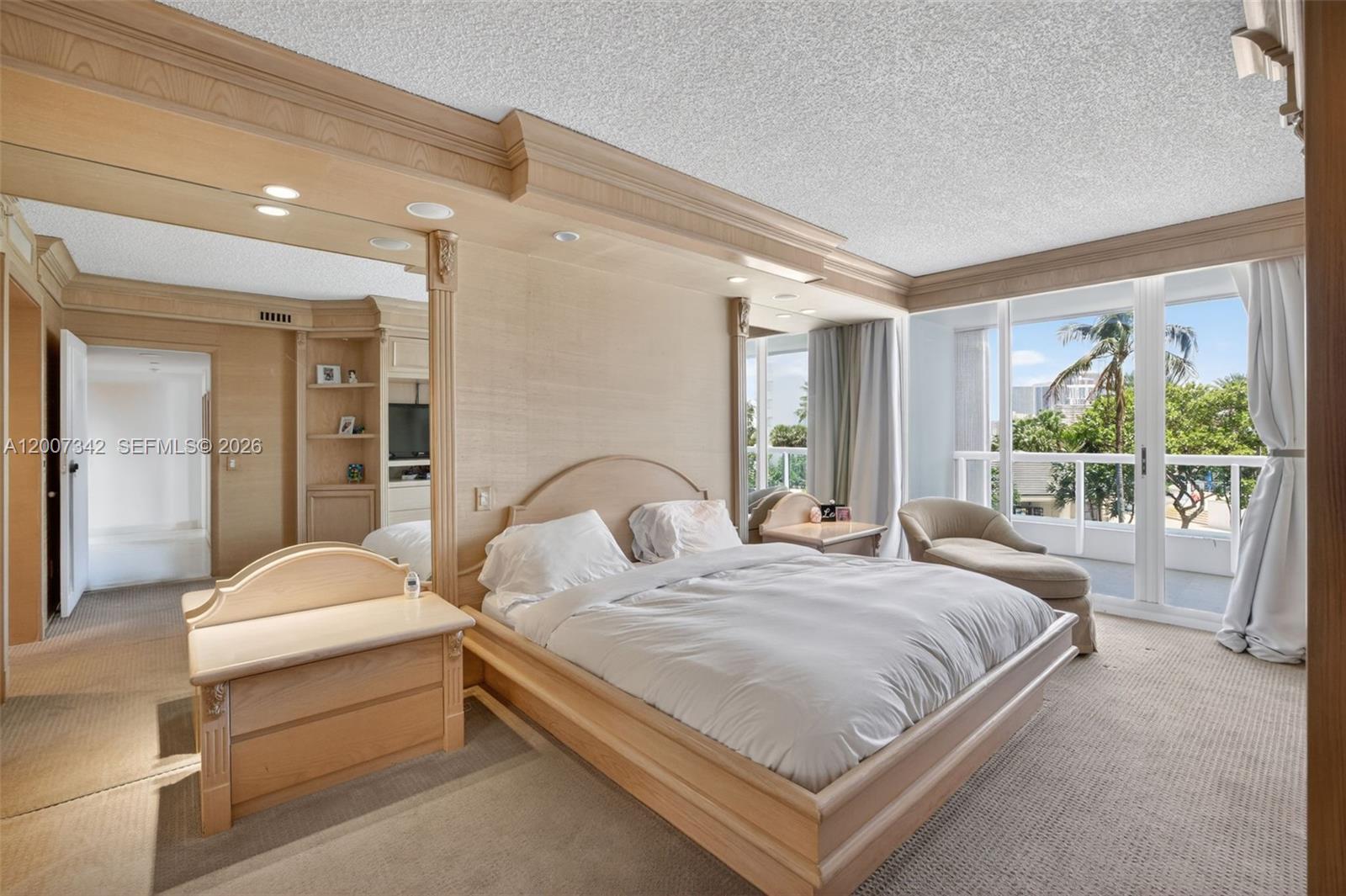 21205 Yacht Clb Dr #605 Aventura, FL 33180