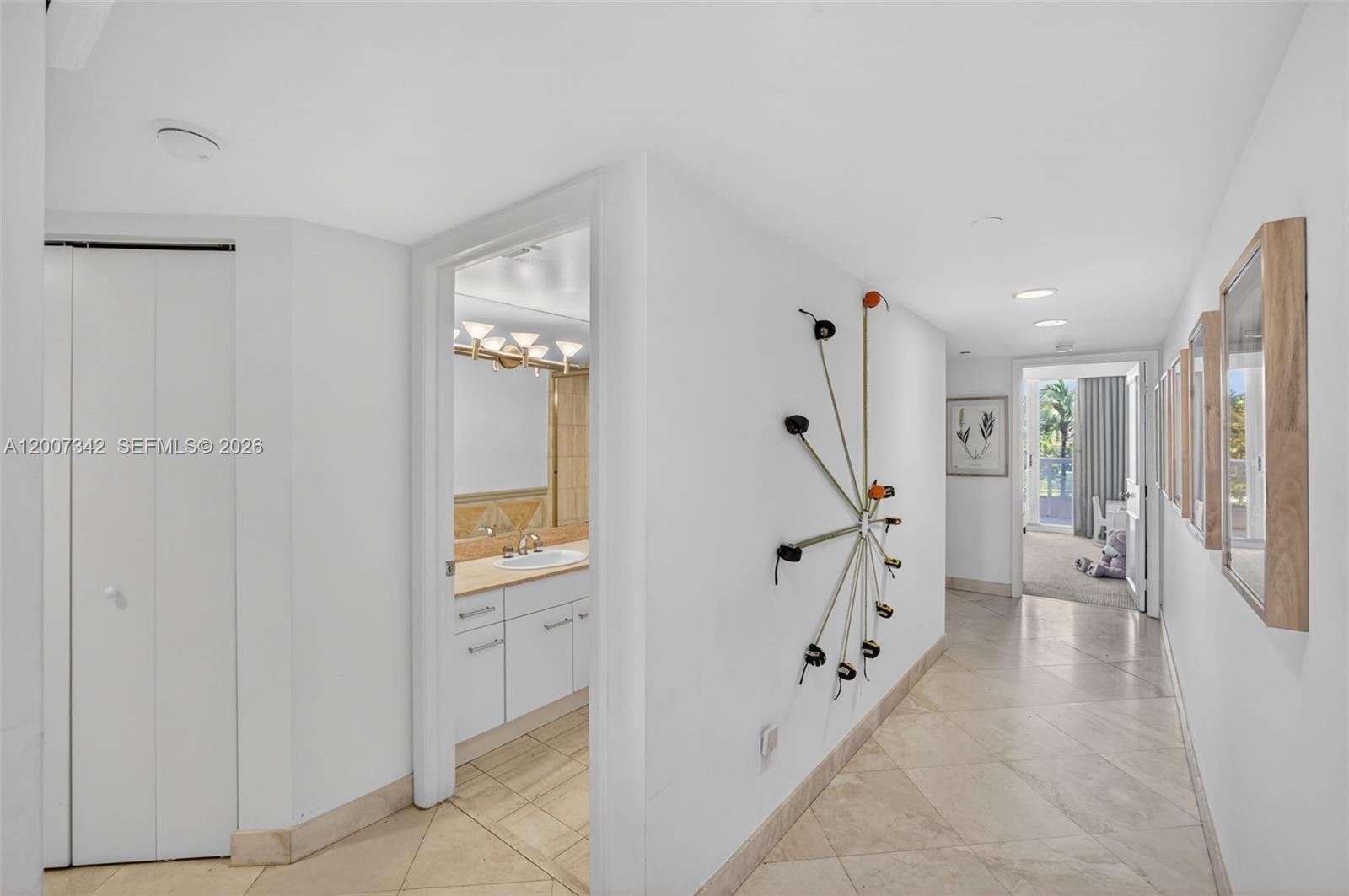 21205 Yacht Clb Dr #605 Aventura, FL 33180