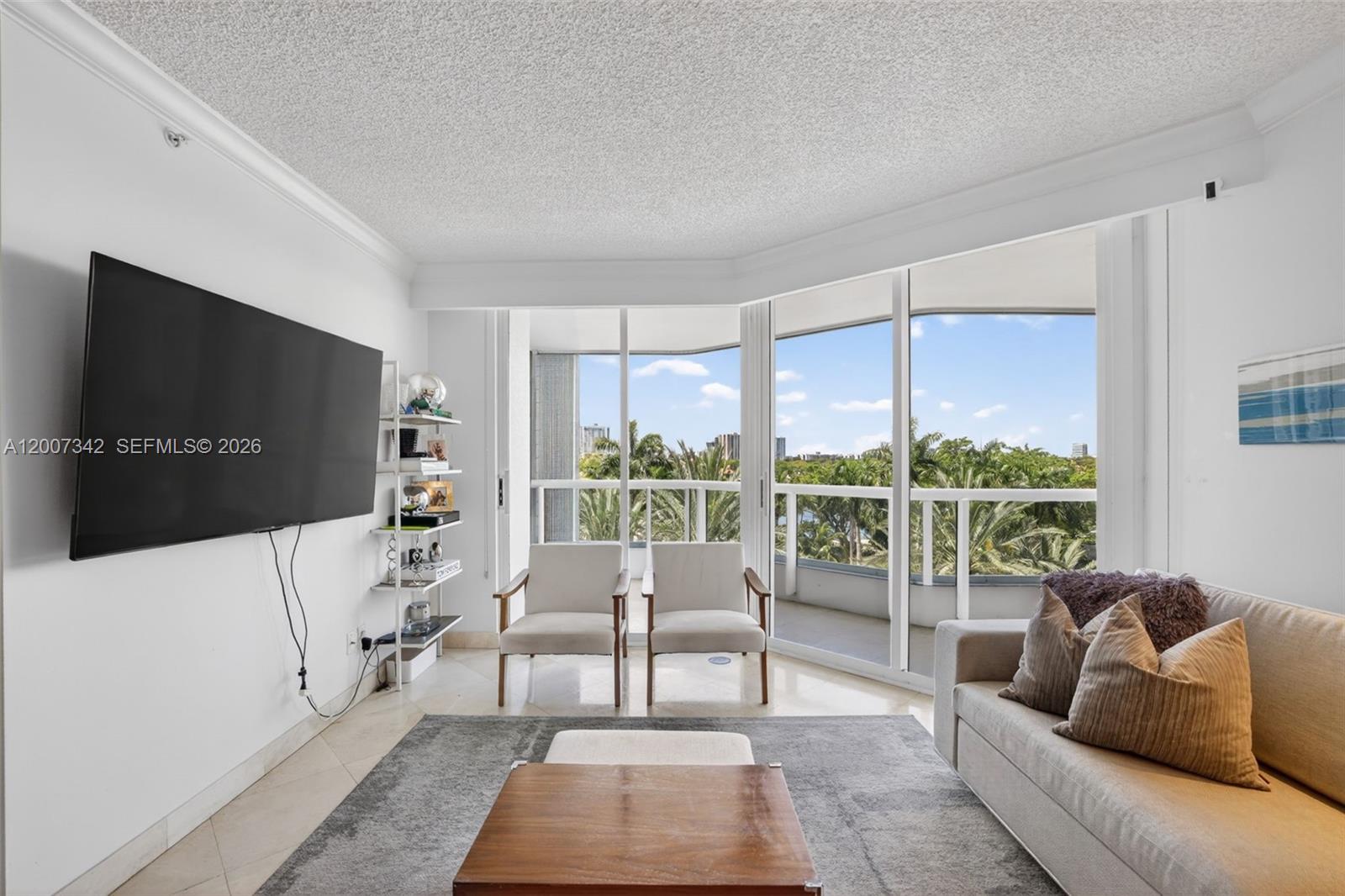 21205 Yacht Clb Dr #605 Aventura, FL 33180