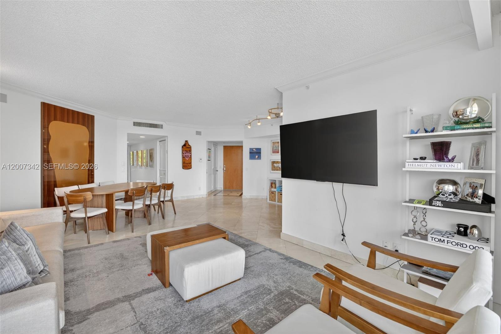 21205 Yacht Clb Dr #605 Aventura, FL 33180