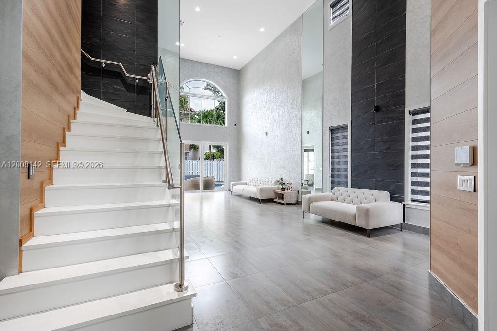 3949 194th Ln Sunny Isles Beach, FL 33160